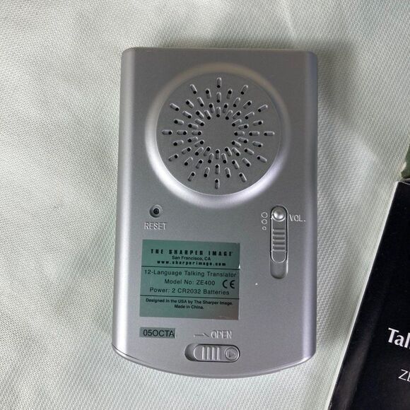 Sharper Image Portable 12 Language‎ Talking Translator Model ZE400 780352355293 - Picture 5 of 12